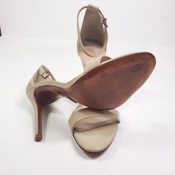 Schutz Cadey Lee Tan Ankle Strap Sandals - Picture 5 of 7